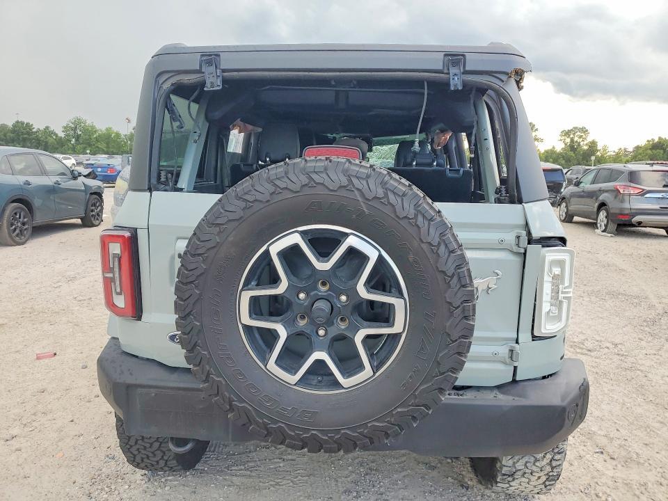 2024 FORD BRONCO OUTER BANKS — Фото 6 из 12