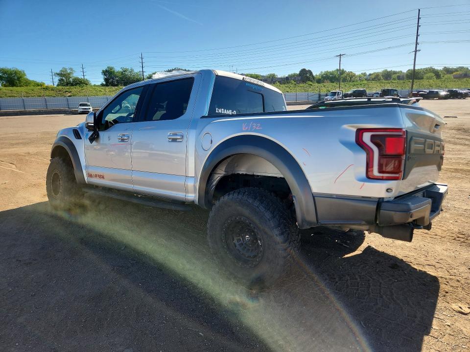 2019 FORD F150 RAPTOR — Фото 2 из 12