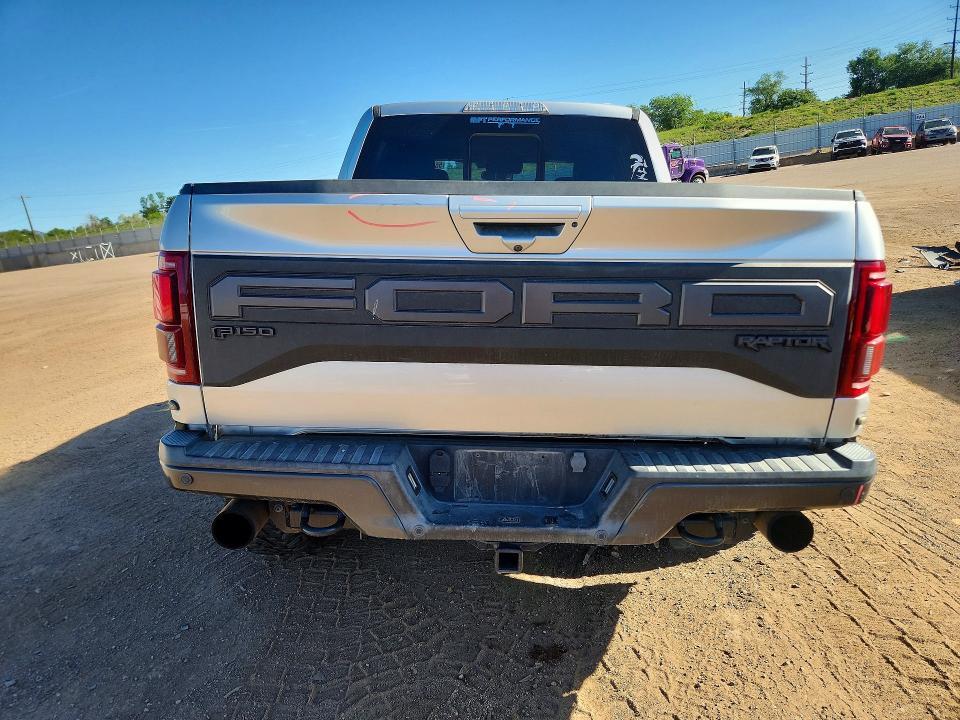 2019 FORD F150 RAPTOR — Фото 6 из 12