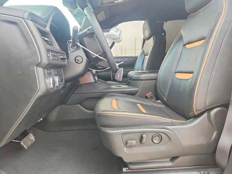 2024 GMC YUKON XL K1500 AT4 — Фото 7 из 13