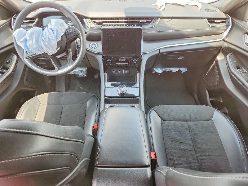 2024 JEEP GRAND CHEROKEE LAREDO — Фото 8 из 12
