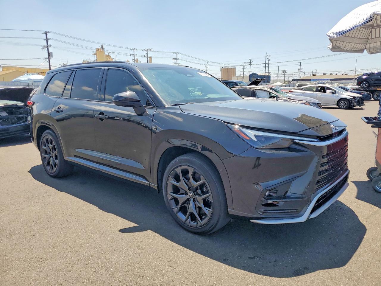2024 LEXUS TX 500H F SPORT PERFORMANCE PREMIUM — Фото 4 из 13