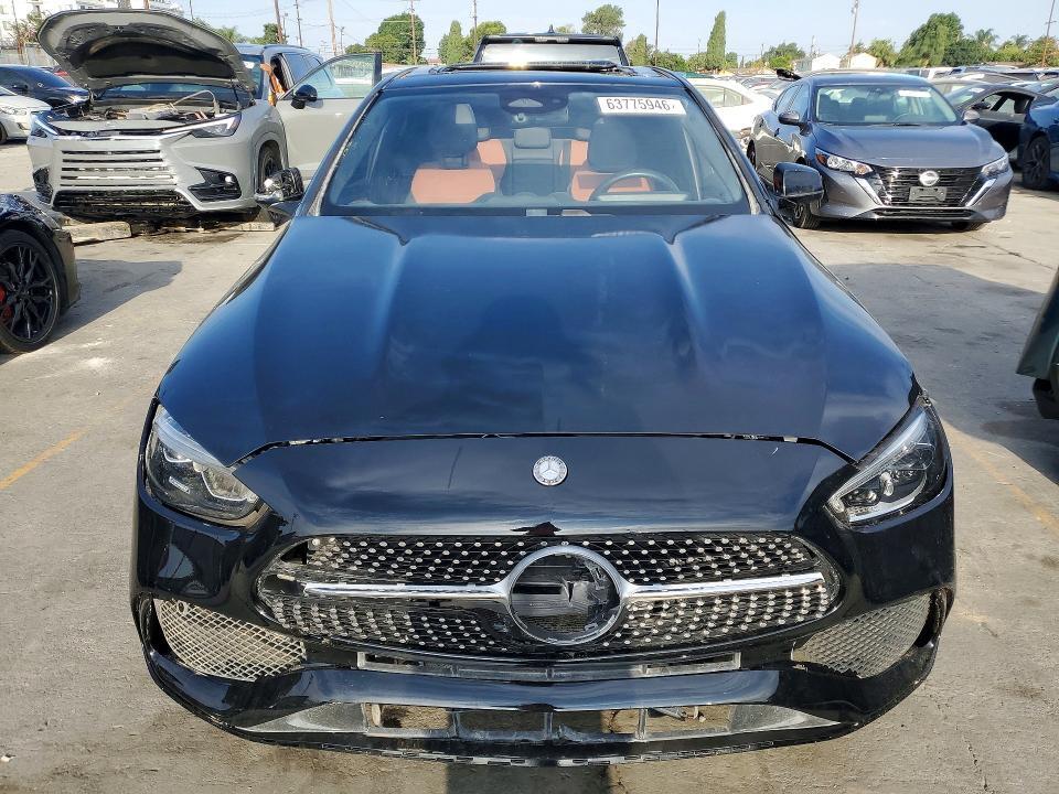 2024 MERCEDES-BENZ C 300 — Фото 5 из 12