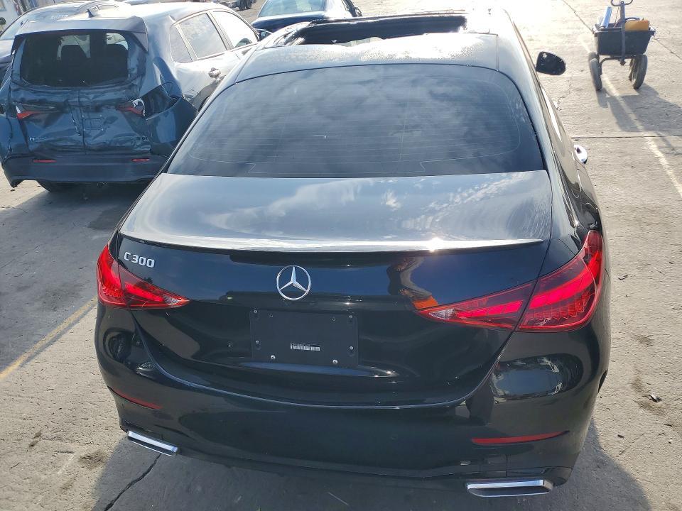 2024 MERCEDES-BENZ C 300 — Фото 6 из 12