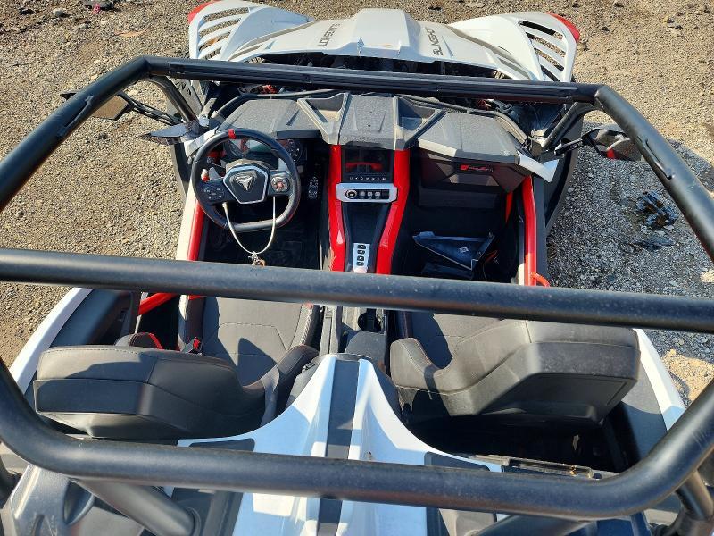 2024 POLARIS SLINGSHOT ROUSH EDITION — Фото 6 из 9
