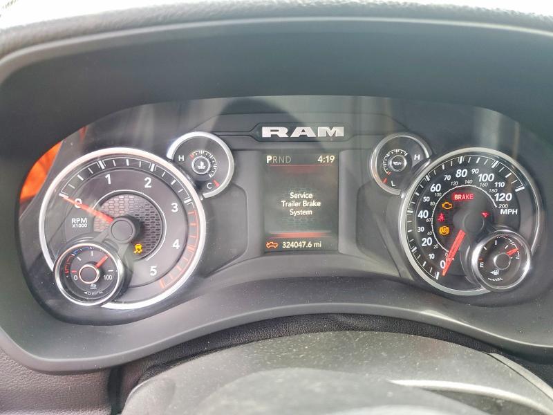 2024 RAM 3500 TRADESMAN — Фото 8 из 10