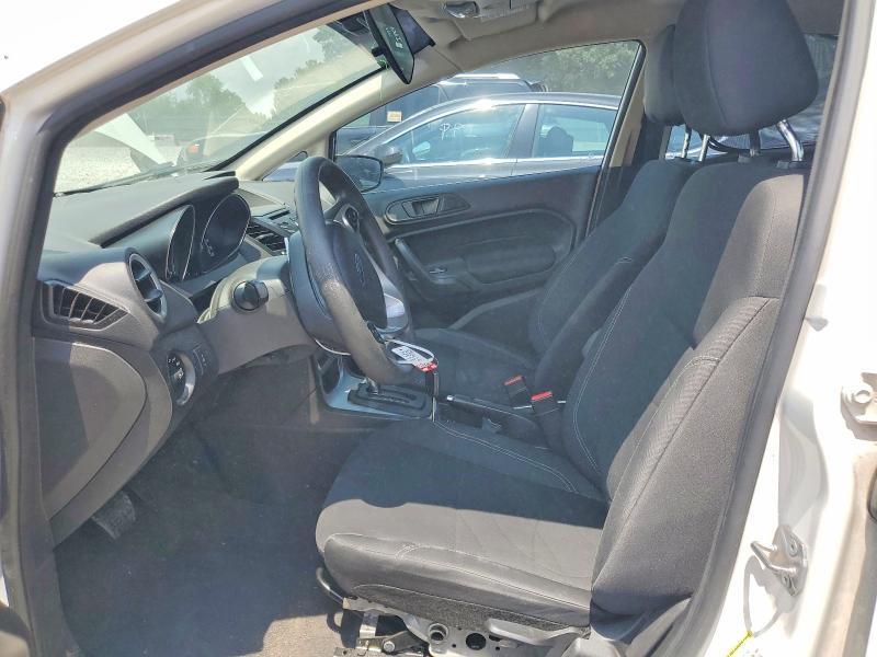 2019 FORD FIESTA SE — Фото 7 из 12