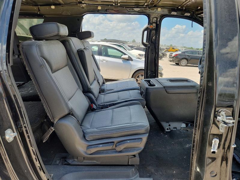 2023 CHEVROLET SUBURBAN C1500 LS — Фото 11 из 13