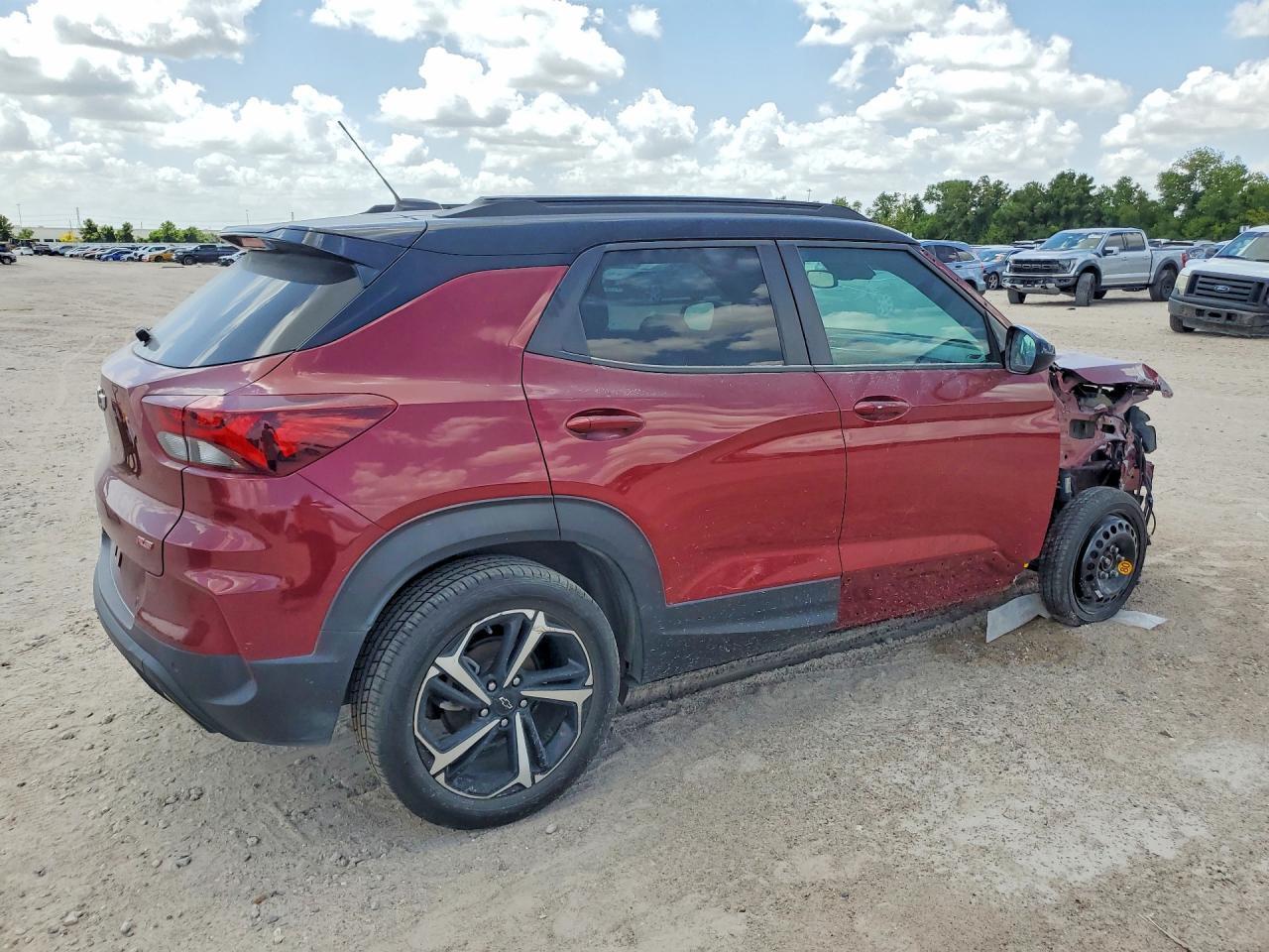 2023 CHEVROLET TRAILBLAZER RS — Фото 3 из 13