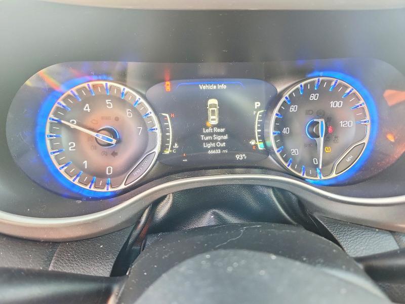 2C4RC1BG3PR627631 2023 CHRYSLER PACIFICA photo no. 9