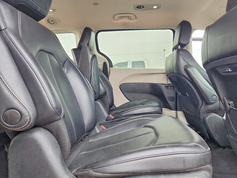 2023 CHRYSLER PACIFICA HYBRID TOURING L — Фото 11 из 13