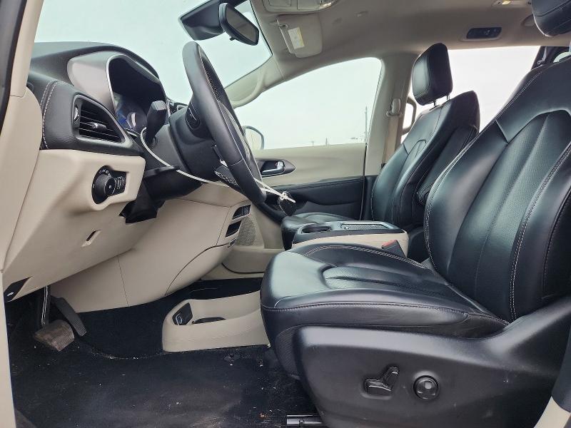 2023 CHRYSLER PACIFICA HYBRID TOURING L — Фото 7 из 13