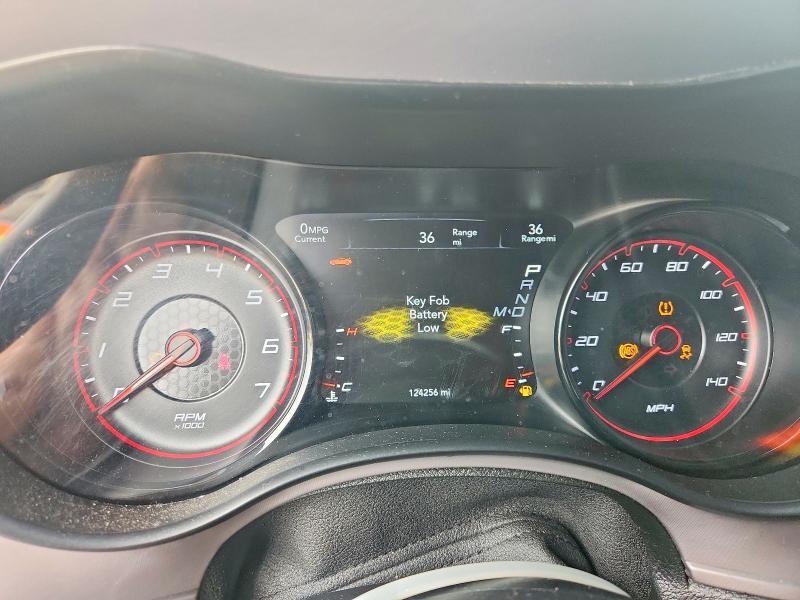 2023 DODGE CHARGER SXT — Фото 9 из 12