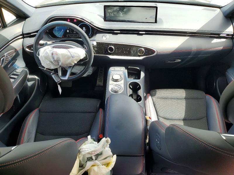 2023 GENESIS GV70 2.5T STANDARD — Фото 8 из 14