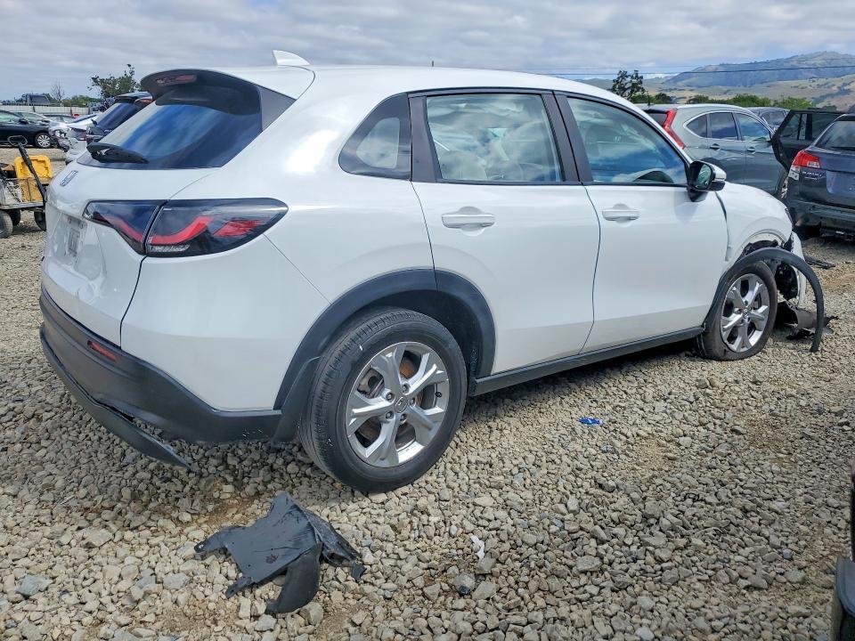 2023 HONDA HR-V LX — Фото 3 из 13