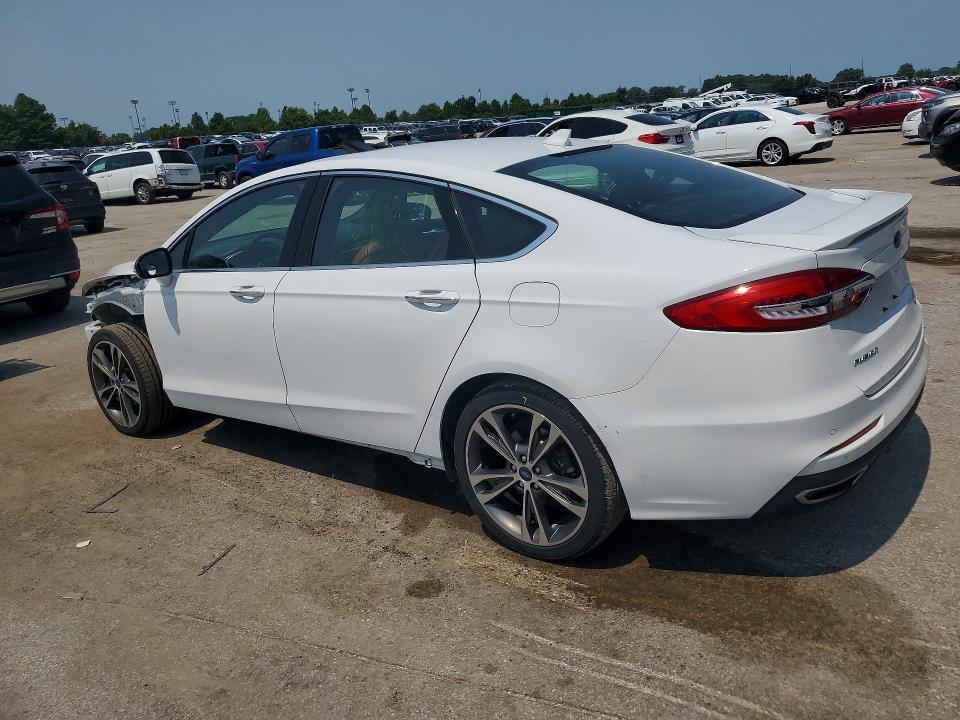 2019 FORD FUSION TITANIUM — Фото 2 из 12