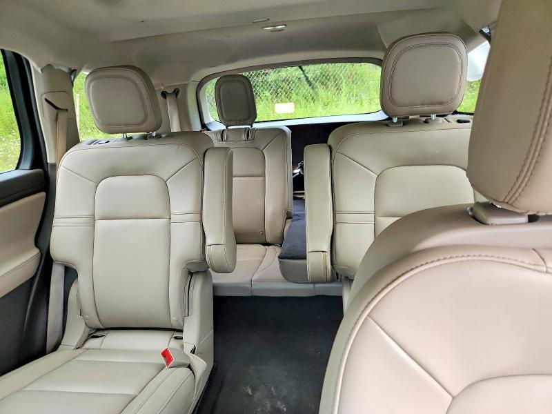 2023 LINCOLN AVIATOR — Фото 10 из 13