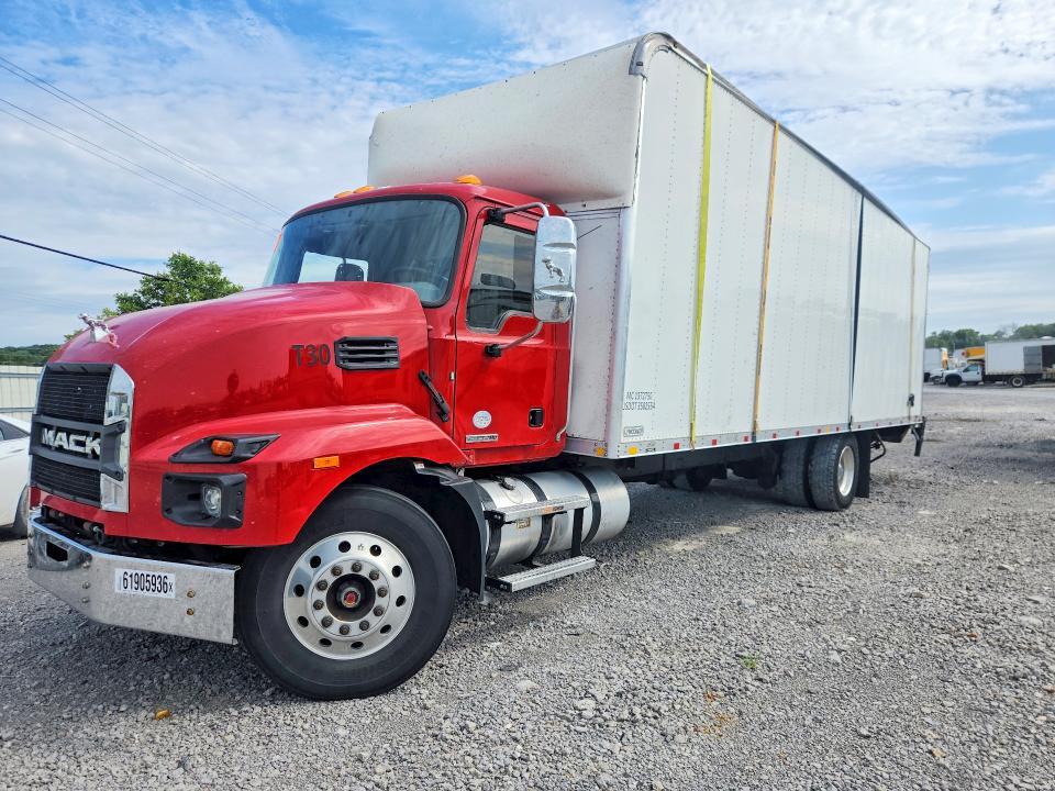 2023 MACK MD 1M2MDBAA8PS005787