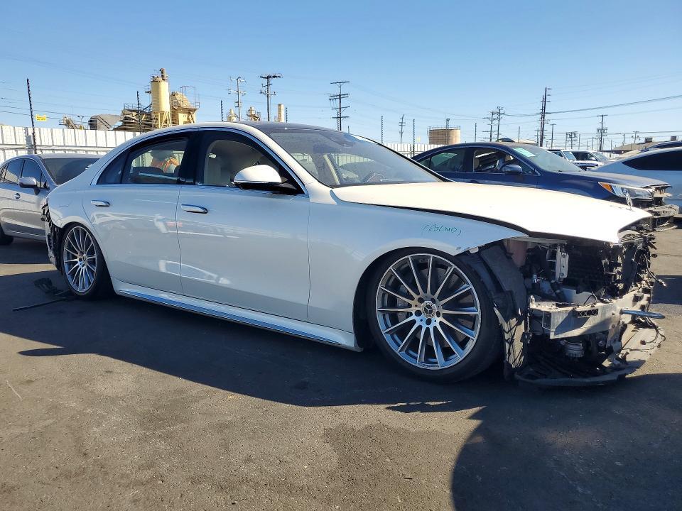 2023 MERCEDES-BENZ S 500 4MATIC — Фото 4 из 13