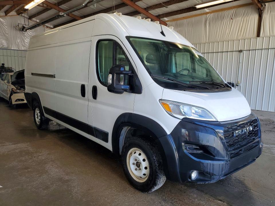 2023 RAM PROMASTER 2500 DELIVERY VAN — Фото 4 из 13