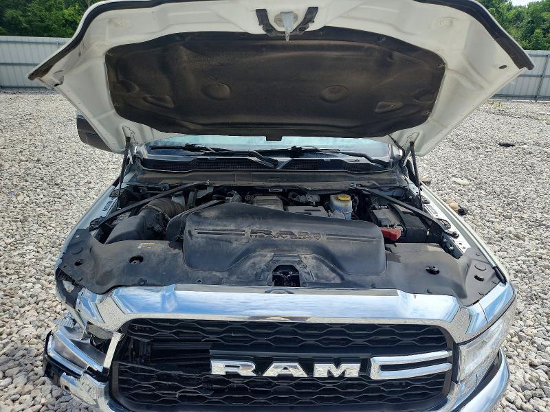 2023 RAM 3500 TRADESMAN — Фото 11 из 12