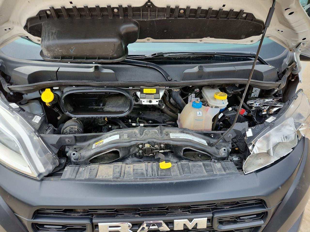 2023 RAM PROMASTER 2500 CARGO — Фото 12 из 14