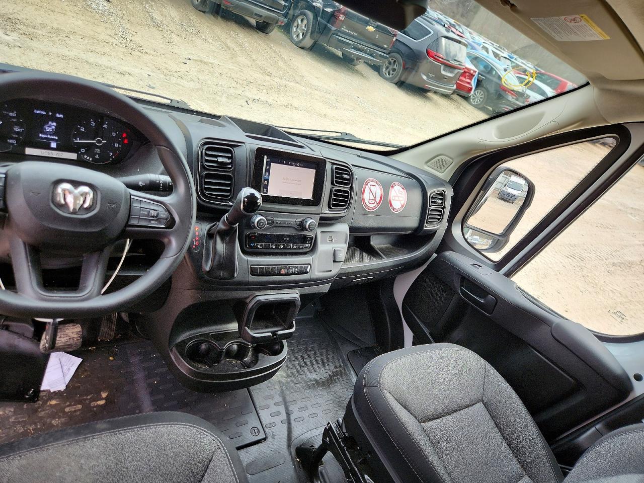 2023 RAM PROMASTER 2500 CARGO — Фото 8 из 14