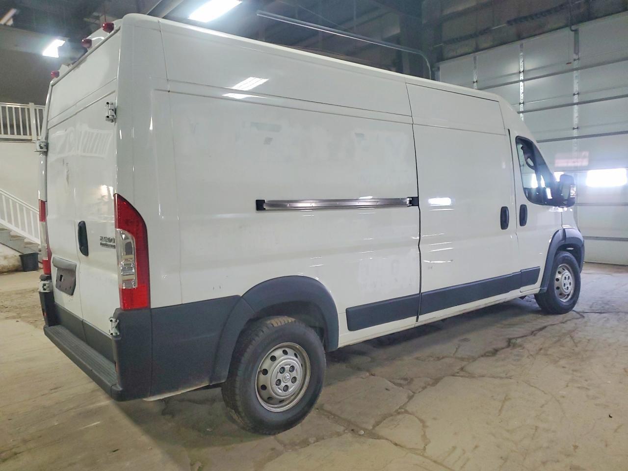 2023 RAM PROMASTER 2500 2500 HIGH — Фото 3 из 13
