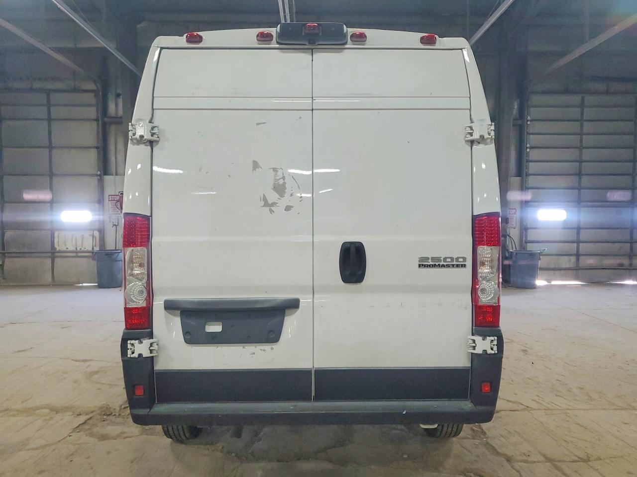 2023 RAM PROMASTER 2500 2500 HIGH — Фото 6 из 13