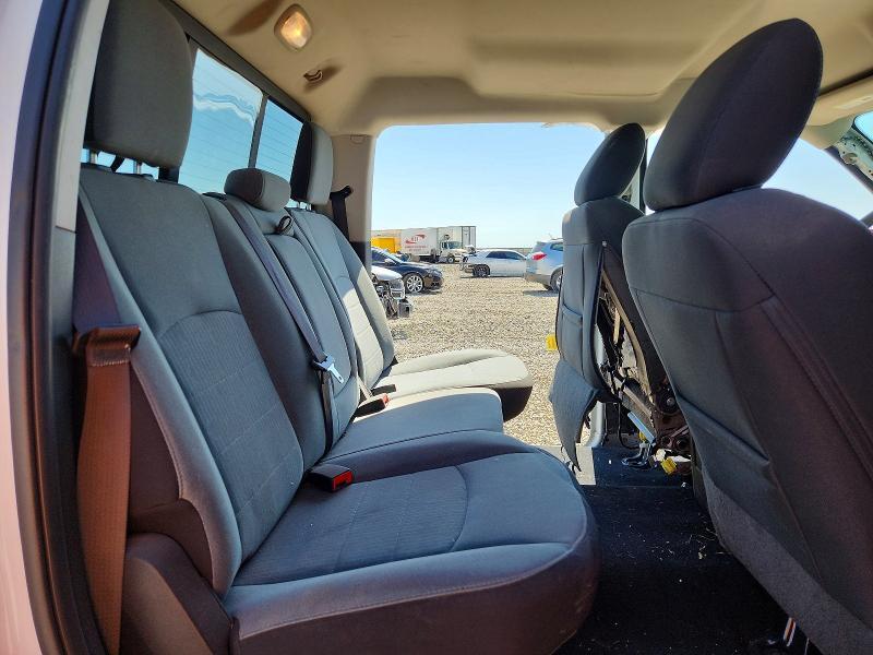 2023 RAM 1500 CLASSIC SLT — Фото 10 из 12