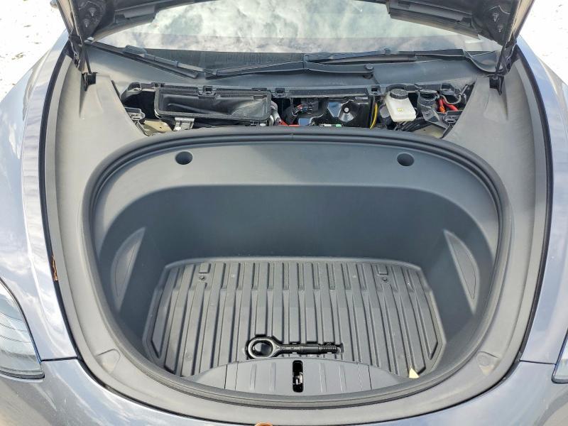 2023 TESLA MODEL 3 — Фото 11 из 13