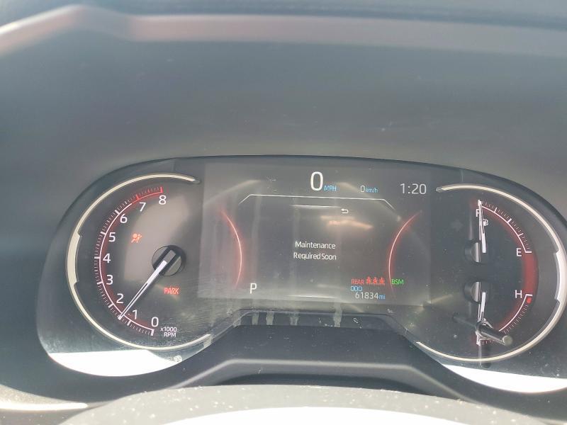 2023 TOYOTA RAV4 XLE PREMIUM — Фото 9 из 13