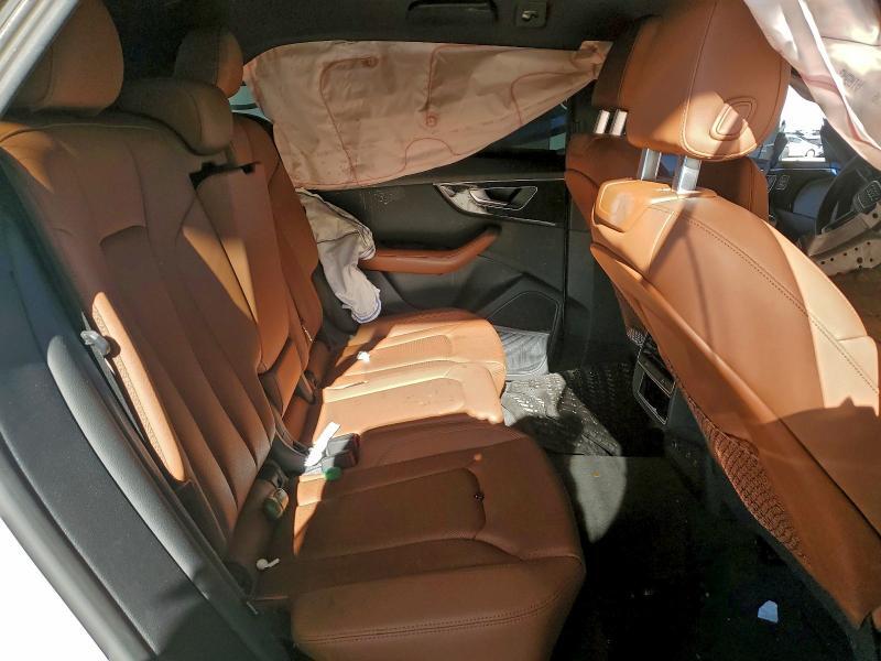2022 AUDI Q8 PREMIUM PLUS S-LINE — Фото 10 из 12