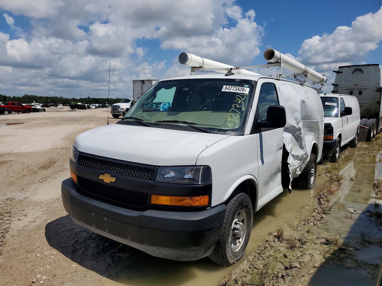 2022 CHEVROLET EXPRESS G2500