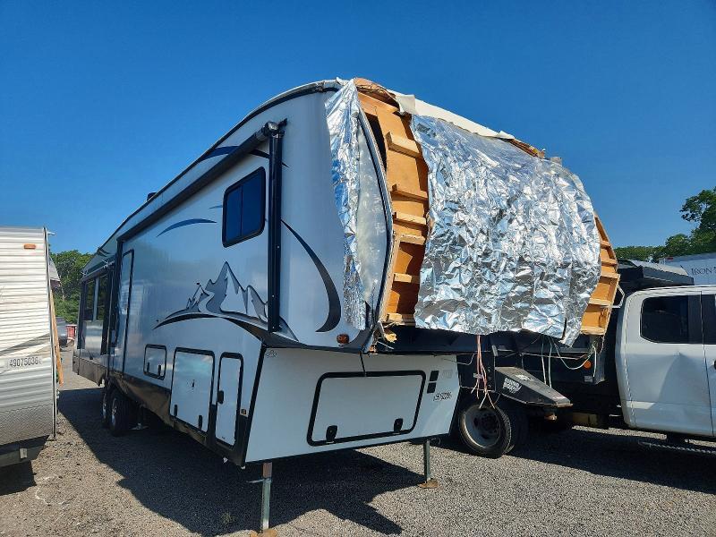 2022 FOREST RIVER TANDARA CAMPER