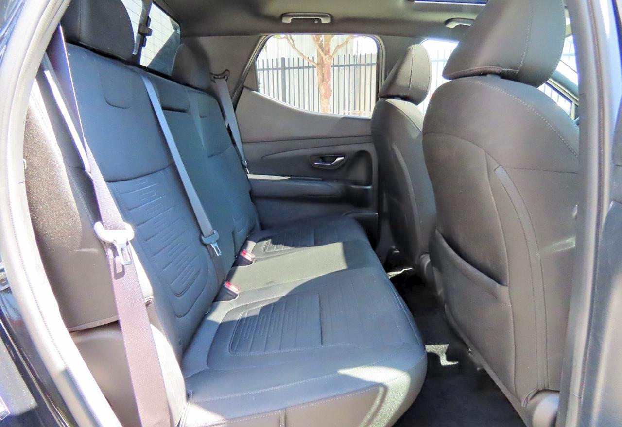 2022 HYUNDAI SANTA CRUZ SEL PREMIUM — Фото 6 из 10