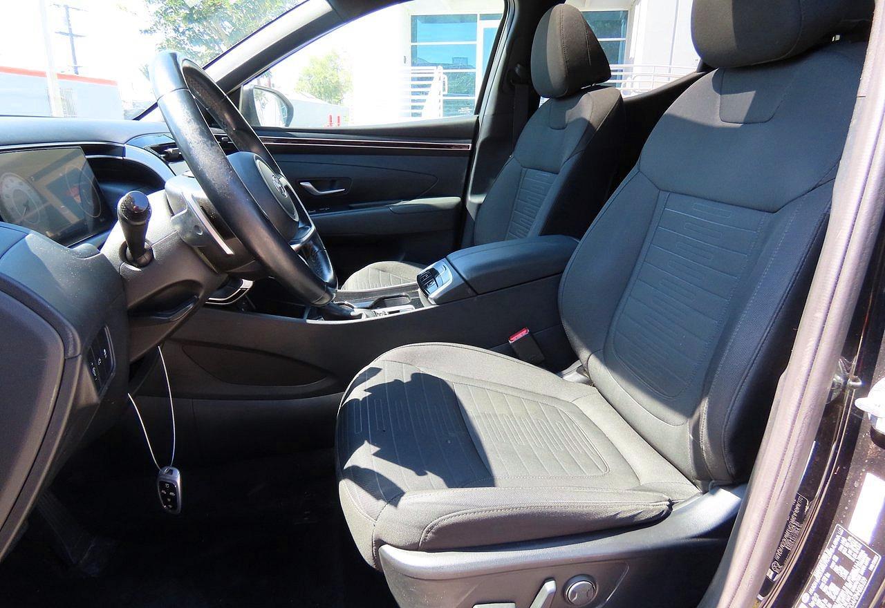 2022 HYUNDAI SANTA CRUZ SEL PREMIUM — Фото 9 из 10