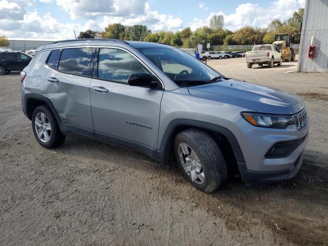 3C4NJDBB4NT223533 2022 JEEP COMPASS photo no. 4