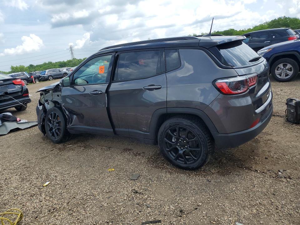 3C4NJCBB6NT198273 2022 JEEP COMPASS photo no. 2