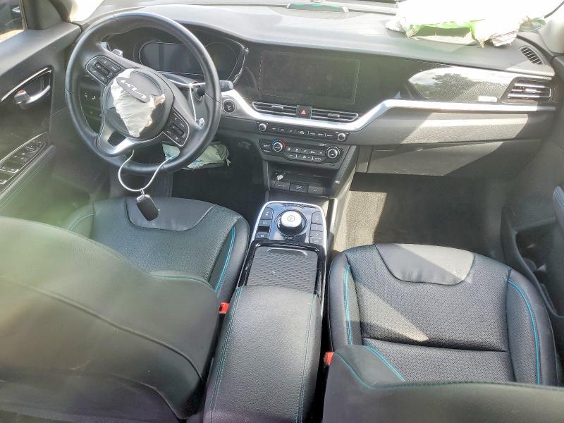 2022 KIA NIRO EX PREMIUM — Фото 8 из 13
