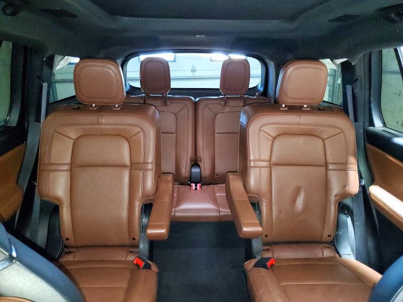 2022 LINCOLN AVIATOR RESERVE — Фото 10 из 14
