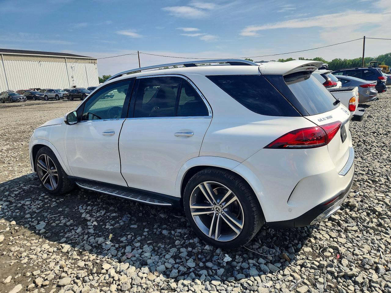 2022 MERCEDES-BENZ GLE 350 — Фото 2 из 12
