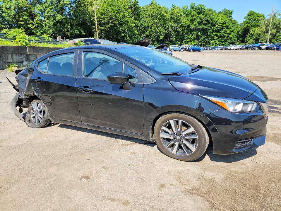 2022 NISSAN VERSA SV — Фото 4 из 12