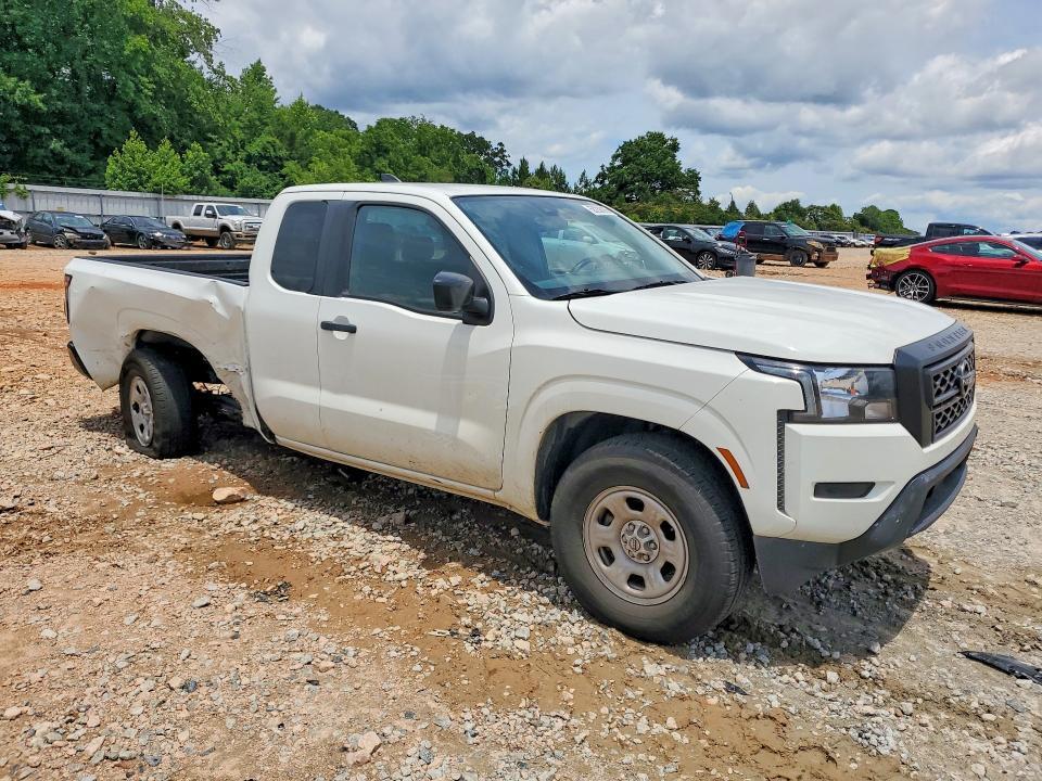 2022 NISSAN FRONTIER S — Фото 4 из 12