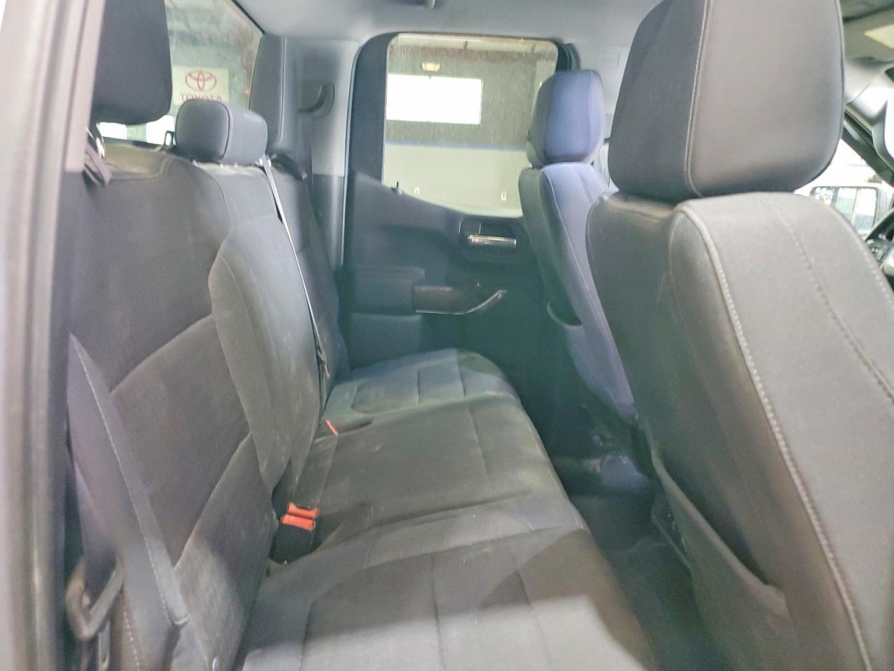 2019 GMC SIERRA K1500 SLE — Фото 11 из 13