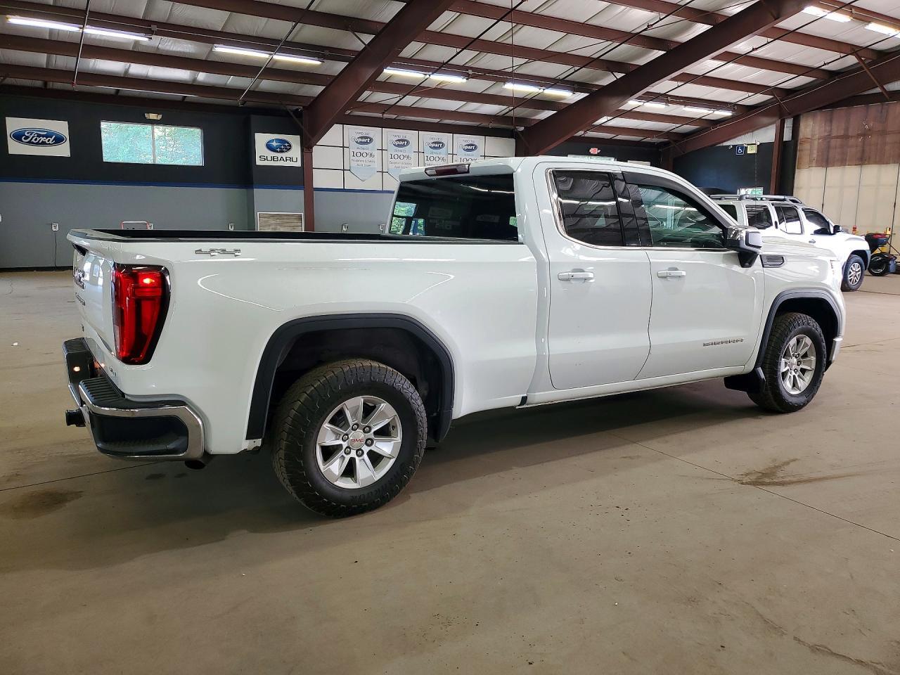 2019 GMC SIERRA K1500 SLE — Фото 3 из 13