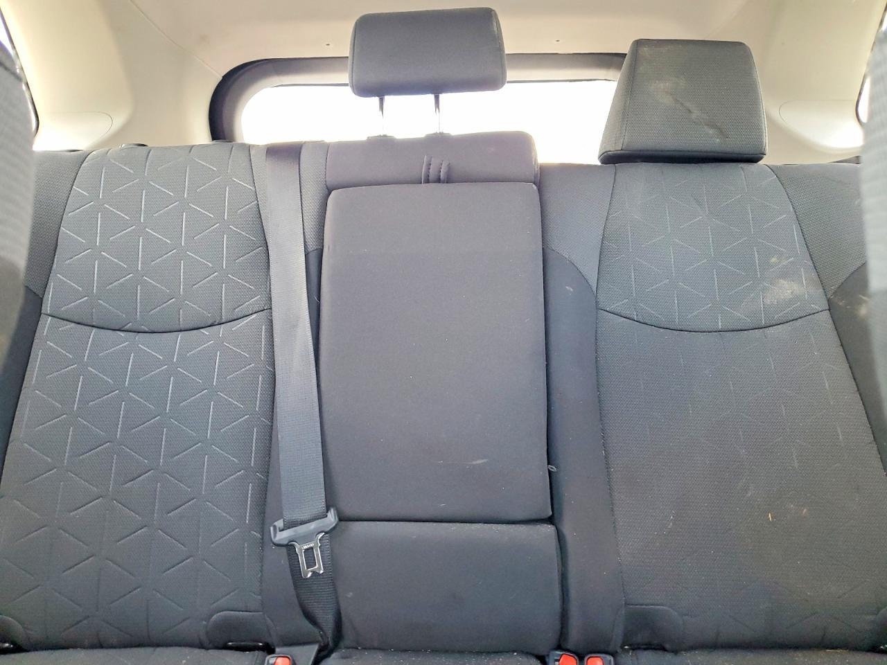 2022 TOYOTA RAV4 XLE — Фото 10 из 13