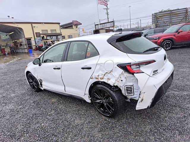2022 TOYOTA COROLLA HATCHBACK SE NIGHTSHADE EDITION — Фото 2 из 13