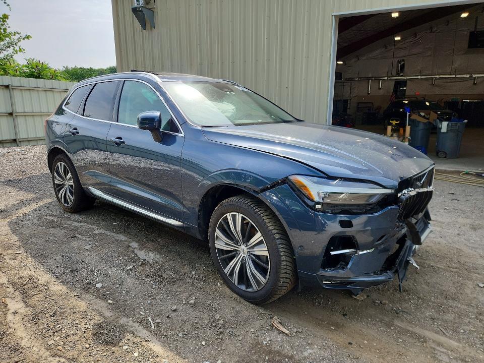 2022 VOLVO XC60 B6 INSCRIPTION — Фото 4 из 13