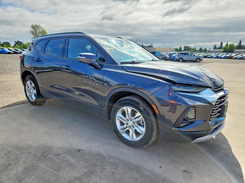 2021 CHEVROLET BLAZER 2LT — Фото 4 из 12